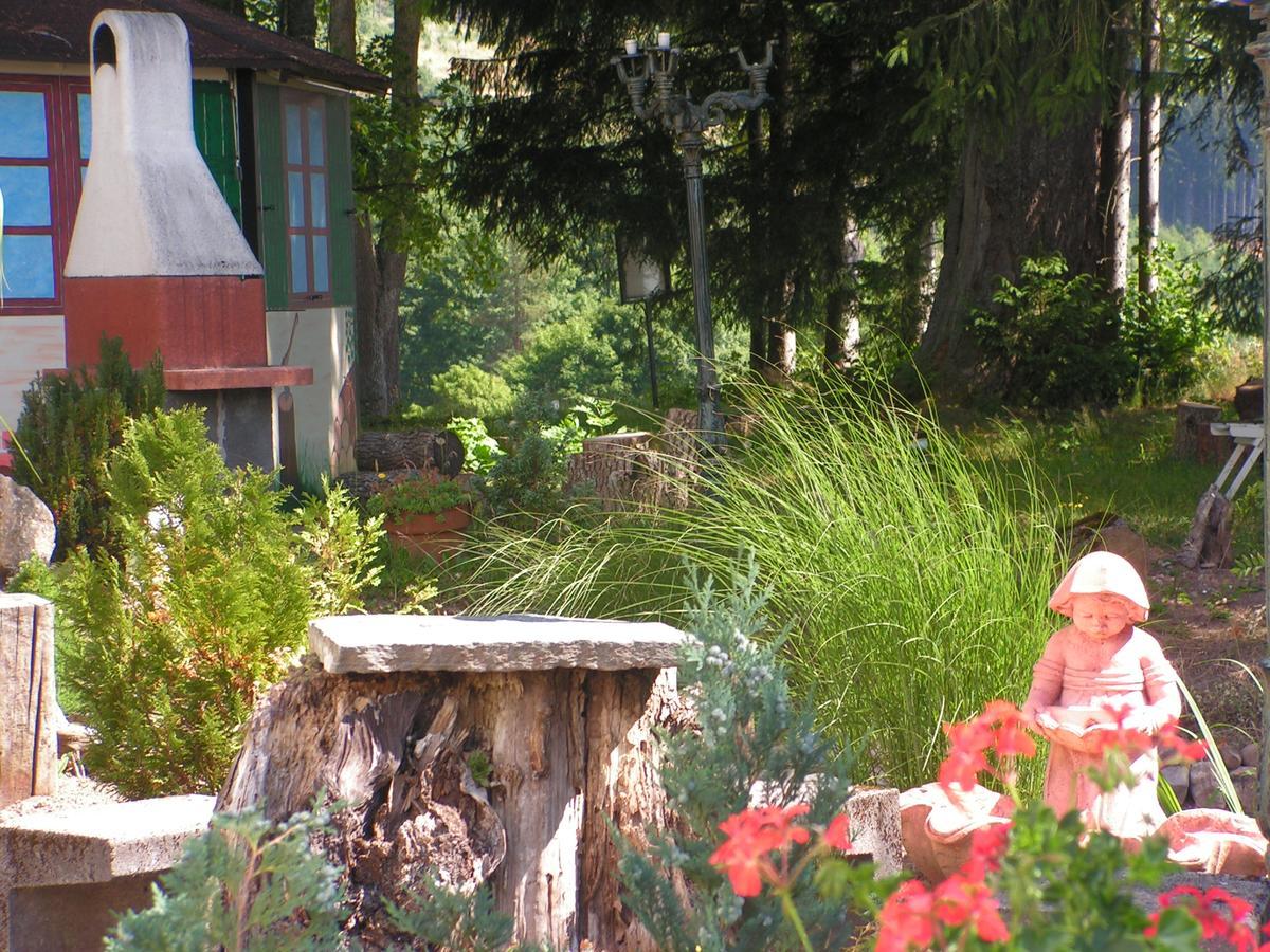 Hotel Sternen Lenzkirch Exteriör bild